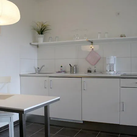 Kastanienhof Aparthotel 3*