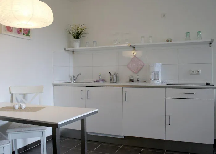 Kastanienhof Aparthotel 3*