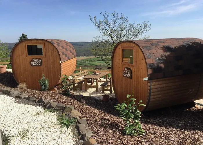 Kastanienhof Aparthotel 3*